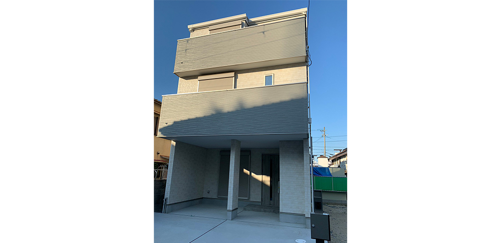 枚方市/木造3階建て住宅