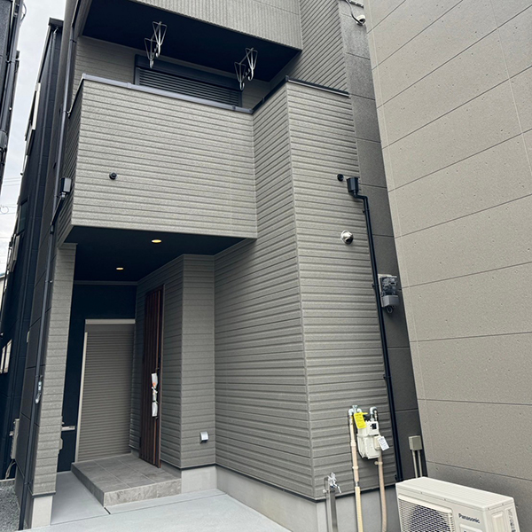 東大阪市/木造３階建て