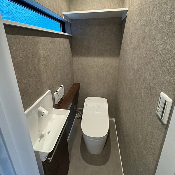 東大阪市/木造３階建て