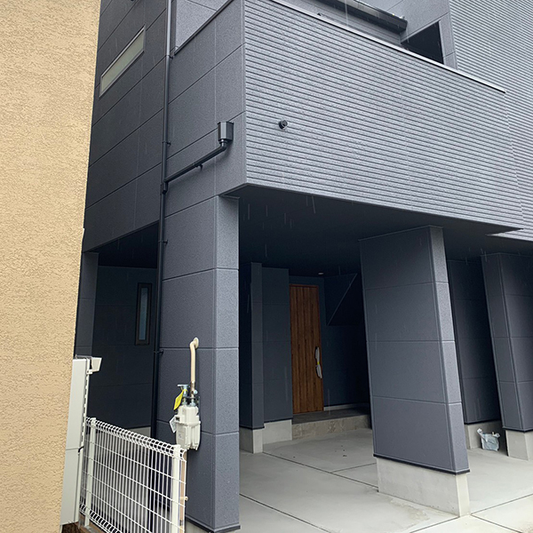 東大阪市/木造３階建て