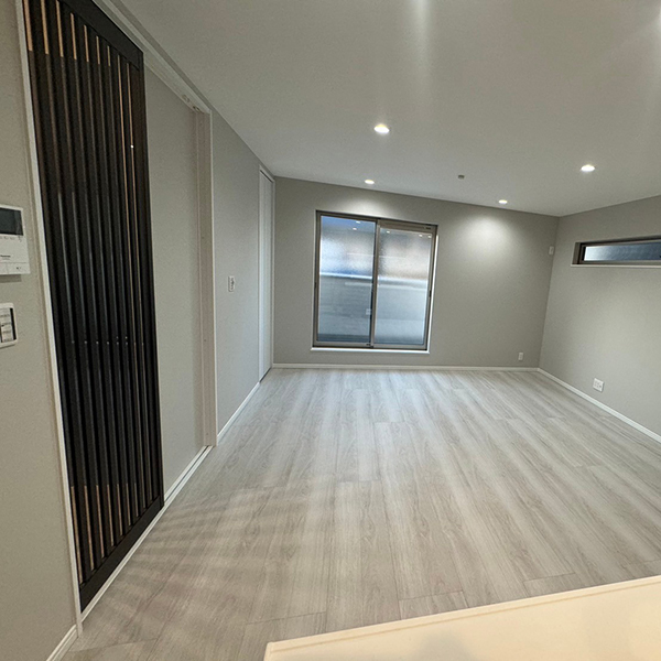 門真市/木造３階建て