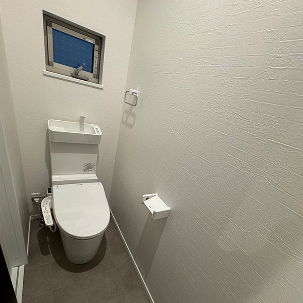 門真市/木造３階建て