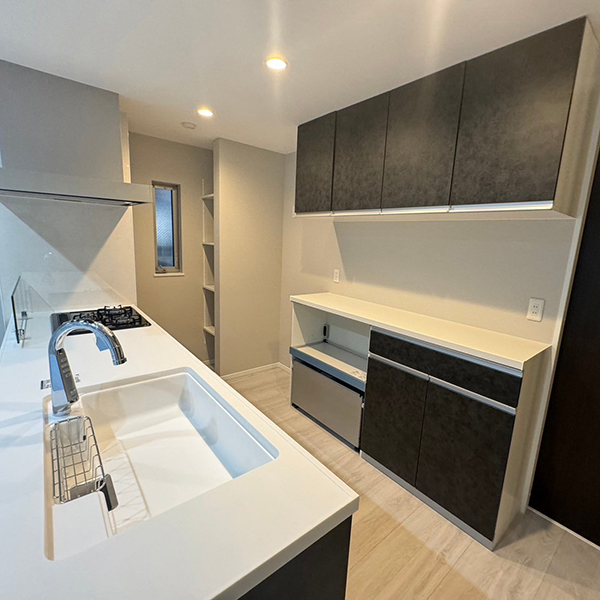 門真市/木造３階建て