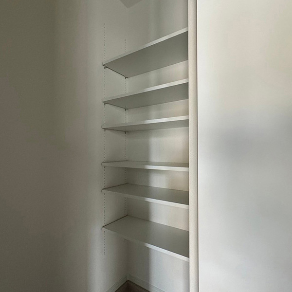 寝屋川市/木造３階建て