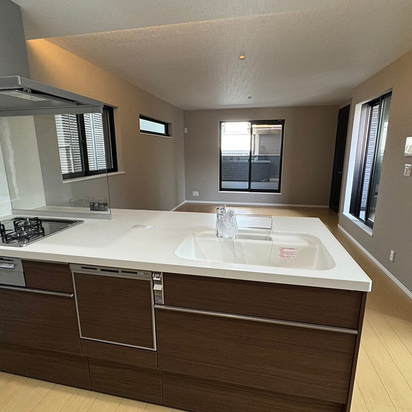 吹田市/木造３階建て