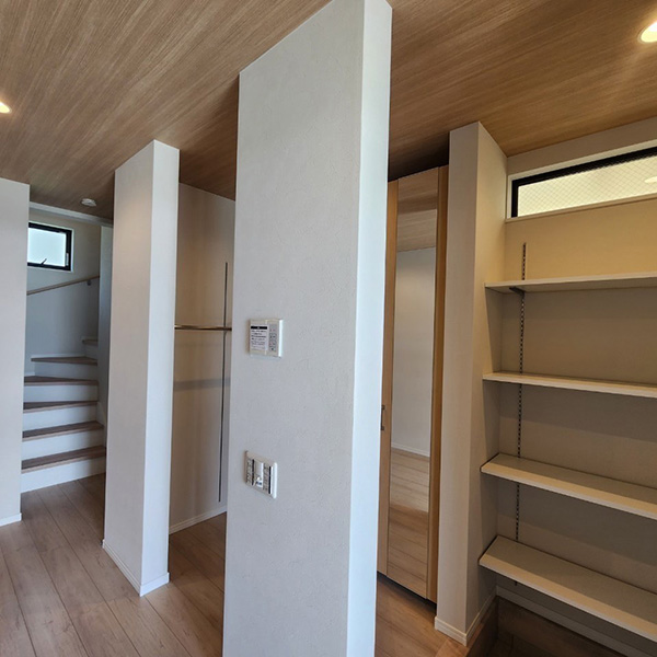 東大阪市/木造３階建て