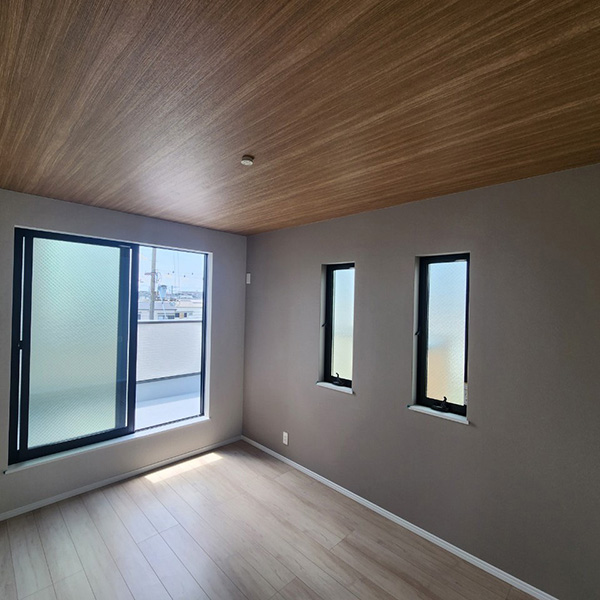 東大阪市/木造３階建て