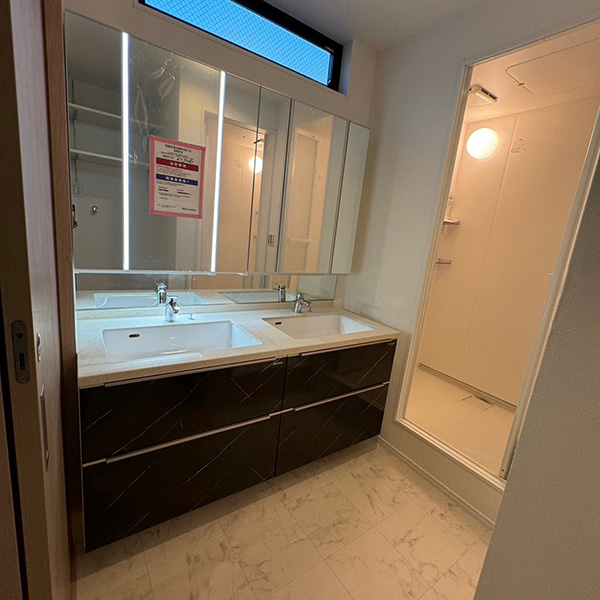 大阪市/木造３階建て